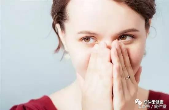 进空调房就脸部发热发红,冷热交替脸部发红发热