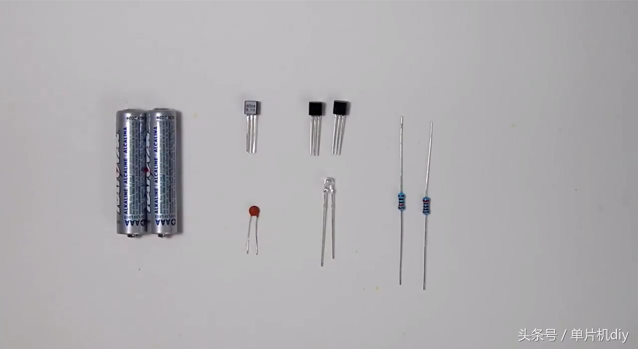 零线和火线怎么测绝缘,如何隔着绝缘层判断火线零线