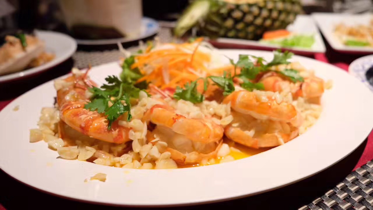 如何花5000元在普吉岛像王思聪一样的装X？