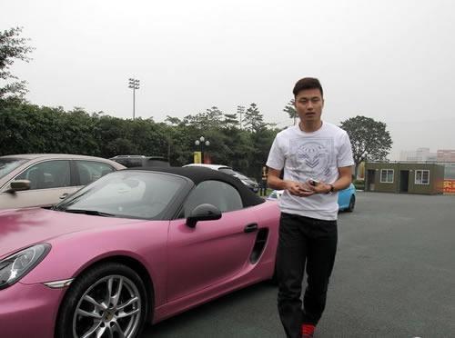 看看皇马球星开的车,盘点各国国脚都开什么车