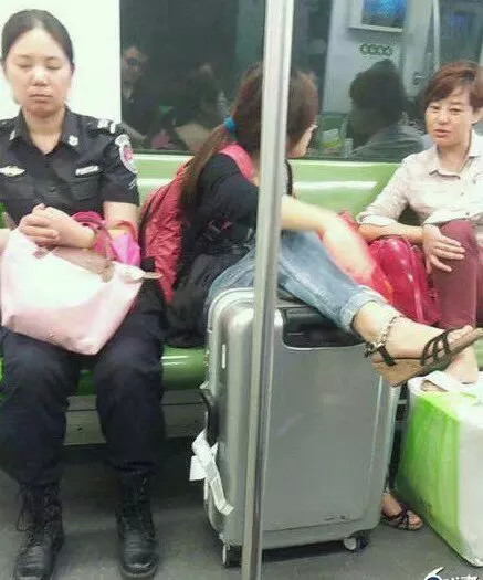 老公拉肚子吃苹果好吗,老公一直拉肚子怎么办