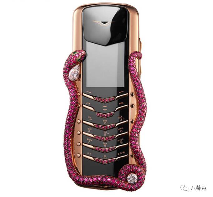 模特照还没拍时髦，就去投资时尚电商，京东到底行不行？