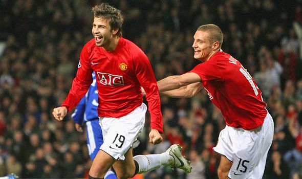 足球球星苏神,足球十大神锋梅西