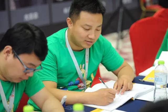 遇到一个负能量的老板,上班遇到最糟心的老板