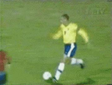 如何训练射门力量和准度,如何训练射门的爆发力