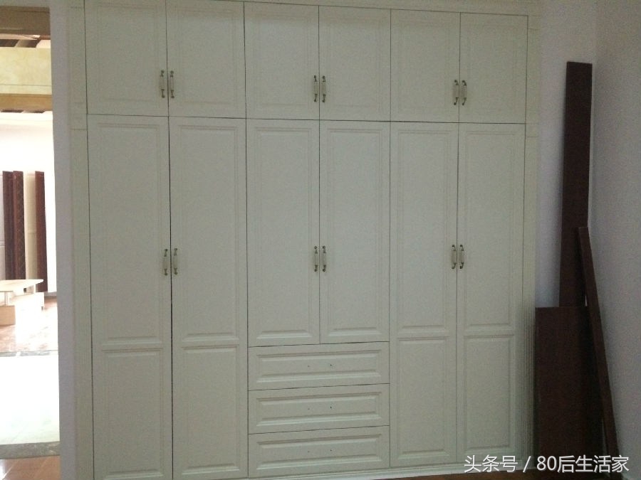 门窗吸塑,钢塑门如何选购