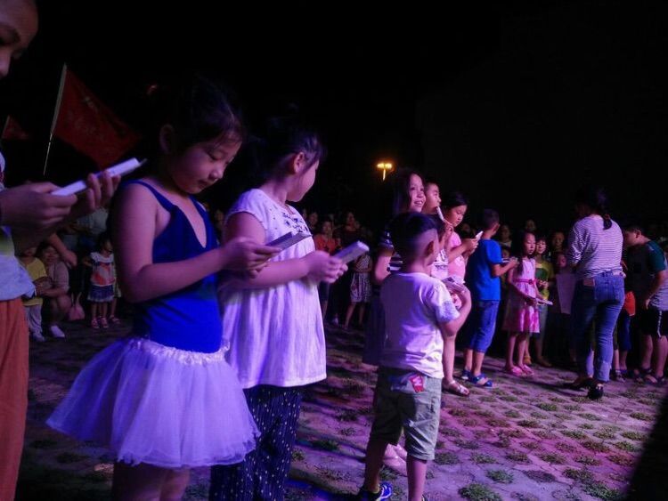 七月的赞歌,七月是首悠扬的赞歌