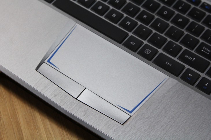 机械师f117性价比,机械师f117笔记本中正评测