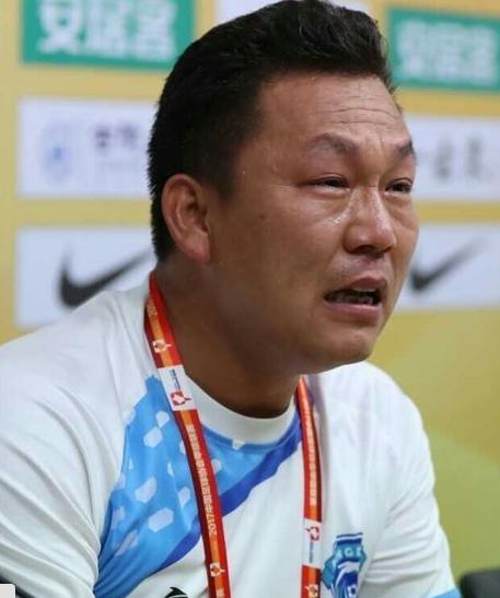 足协证实容大退赛事件,容大退赛点球视频