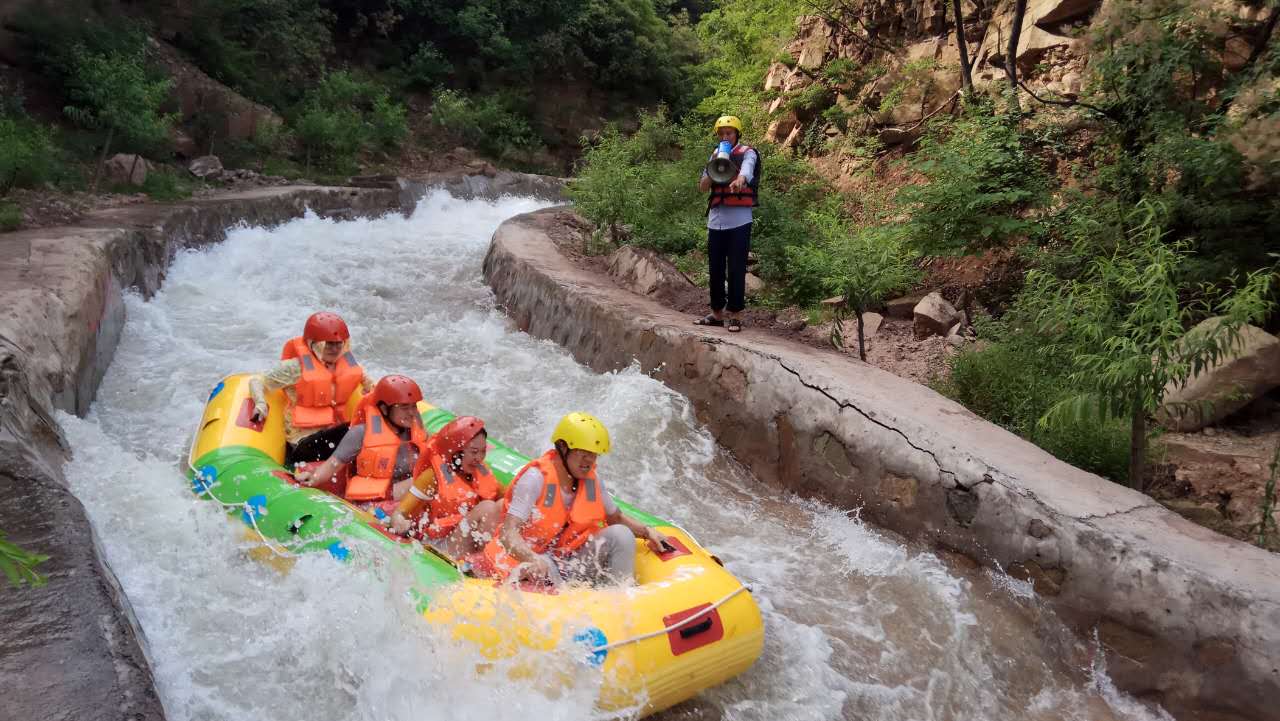 不能再忍了还得忍,不能再忍完整版