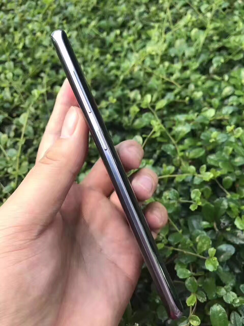 三星s8+和苹果8哪个好更值得入手,三星s8现在值得入手吗