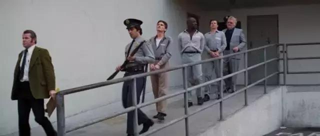 好久没看过这么畅快淋漓的B级片！