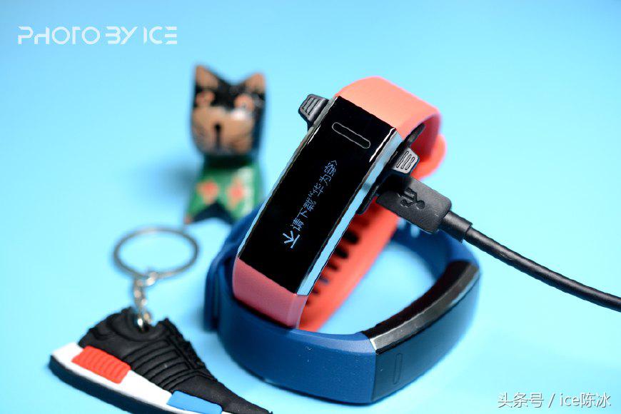 华为防水手环有哪几款,华为手环4pro防水吗能在水里游吗