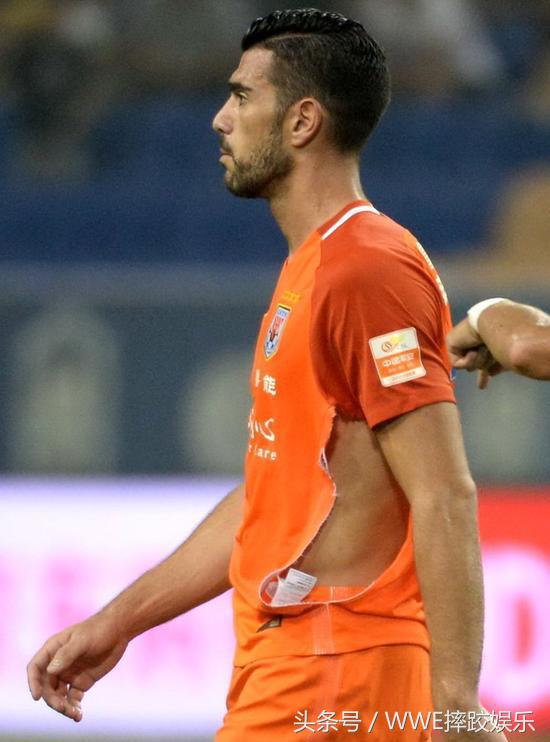 椴佽兘2-1閫嗚浆棣栬儨鎭掑ぇ,椴佽兘2:1閫嗚浆浜氭嘲