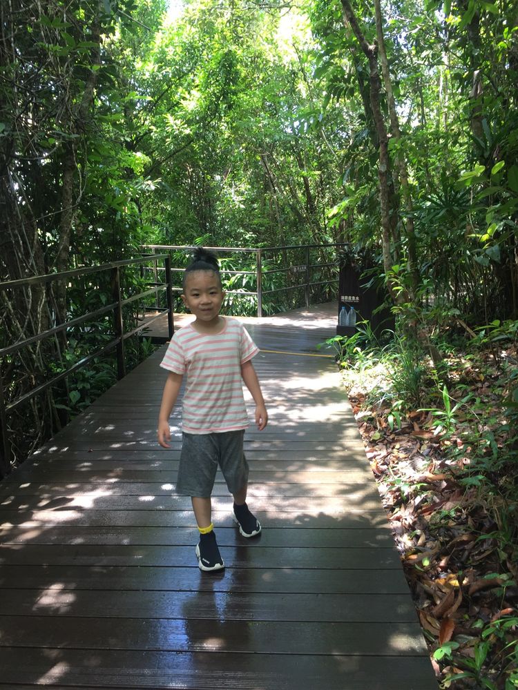 碧海蓝天亚龙湾,三亚美丽的亚龙湾