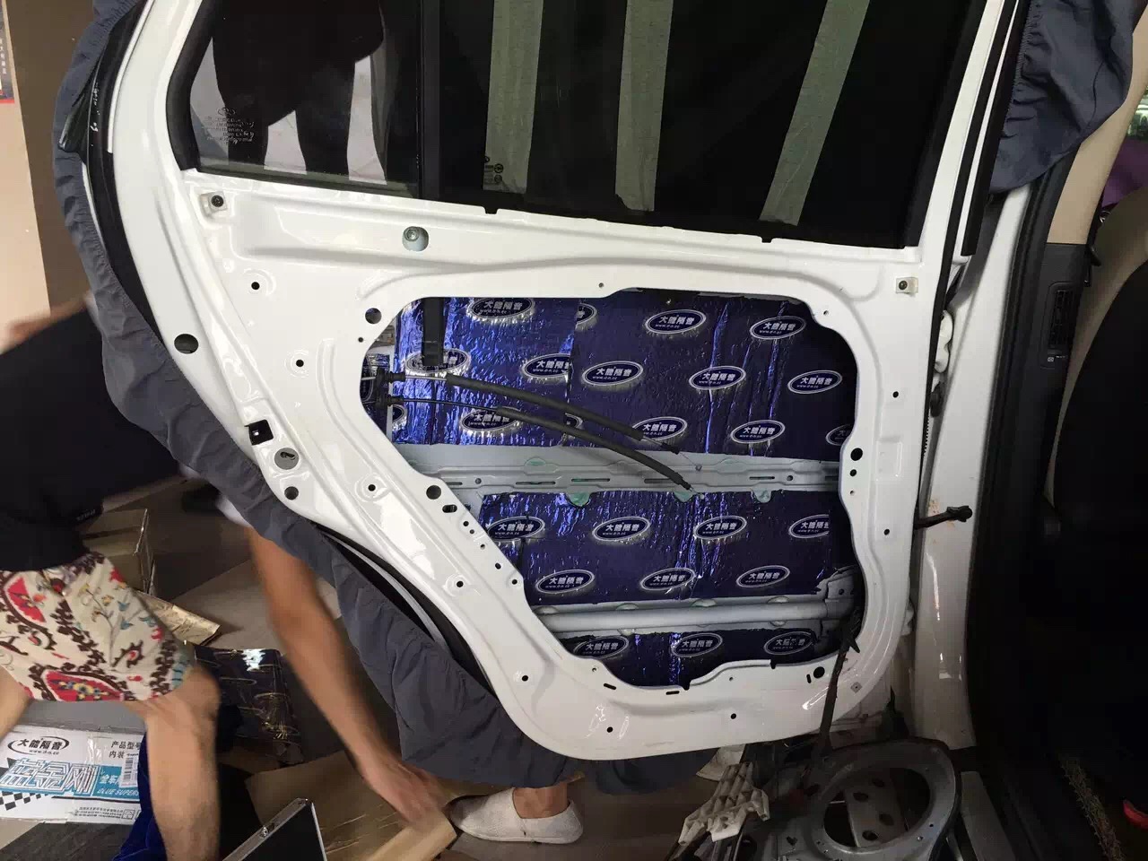 星越汽车音响升级,广东汕头星悦音响改装