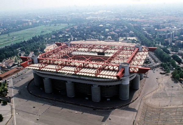 ac米兰队徽演变史,意甲ac米兰战胜恩波利