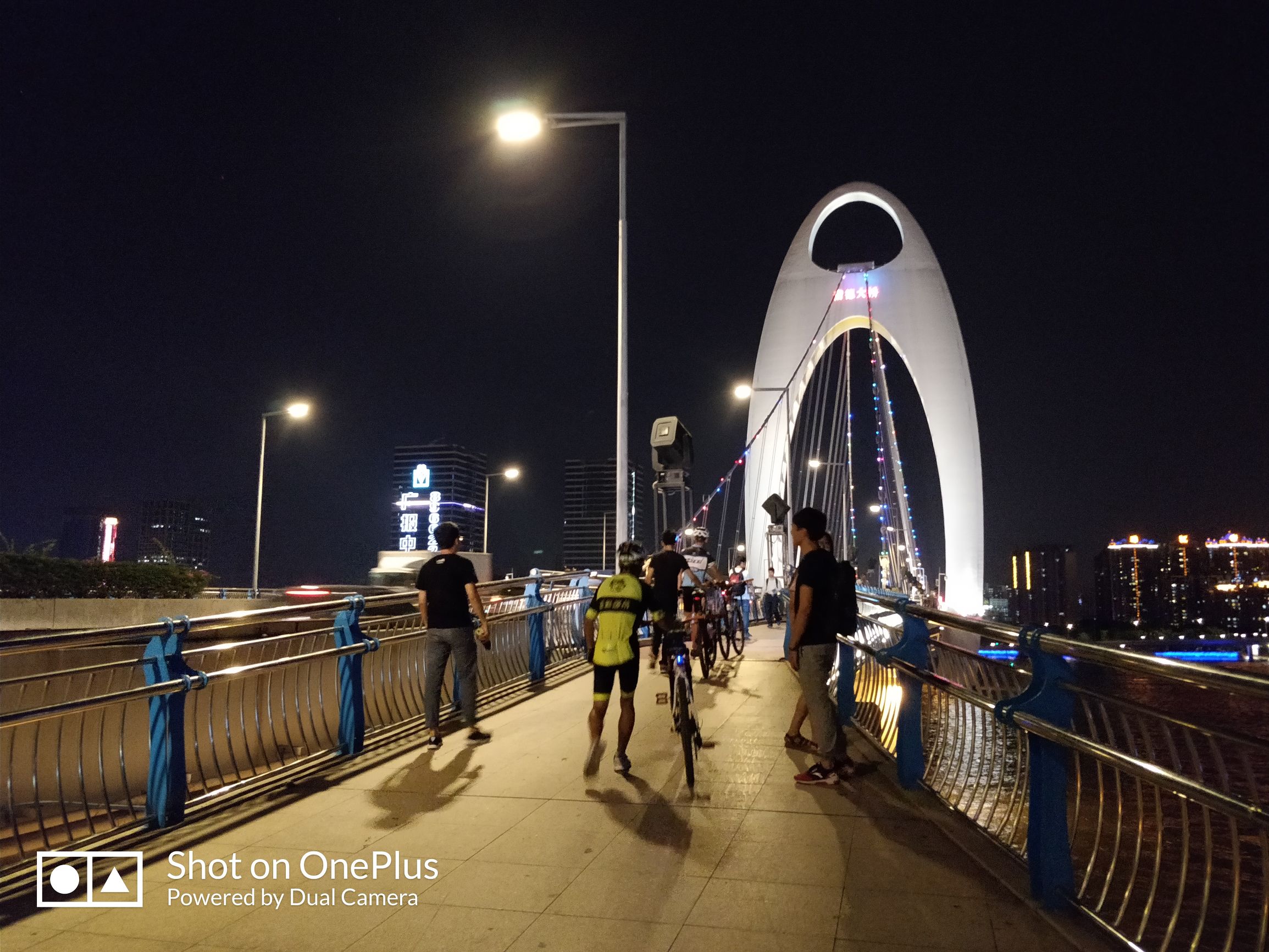 一加5手机评测国产机顶级旗舰,一加手机5评测科技美学