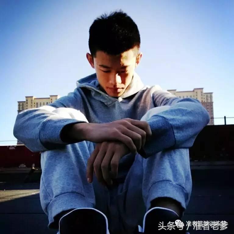 国产巨强高中生,山东潍坊一中王岚嵚,因为太屌高二就被清华特招!