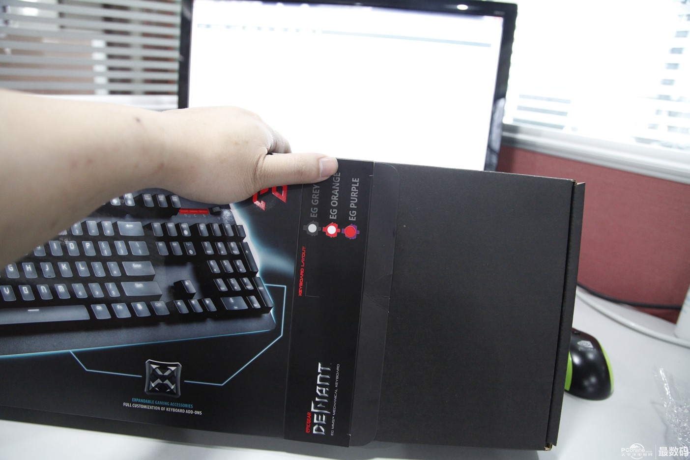 哪款青轴机械键盘最好用,青轴机械键盘推荐排行榜前十名