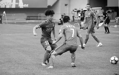 刚燃起的希望又被浇灭,刚刚燃起的一点希望又破灭了