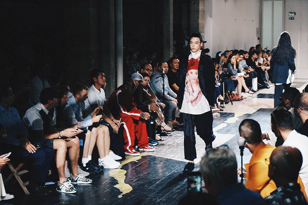 2018巴黎时装周男装视频,巴黎时装周2024完整版男装