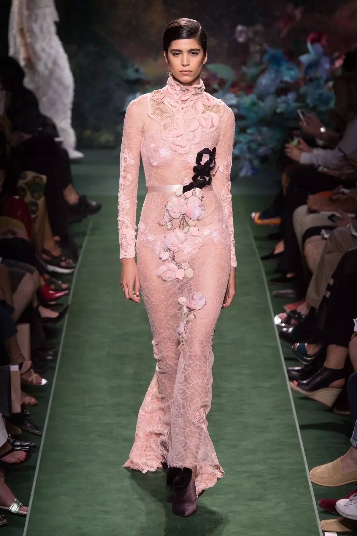 高定时装周,高定时装周童模秀