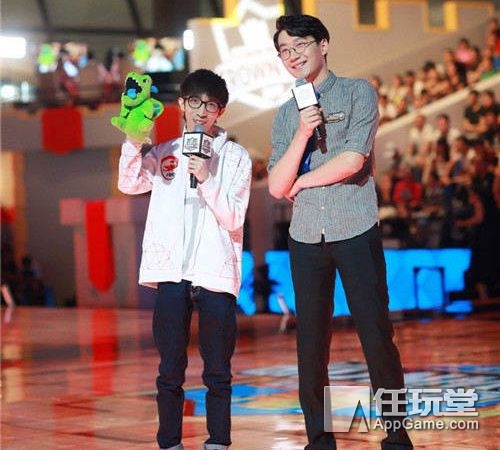 皇室战争亚洲皇冠,皇室战争鸣圣夺冠全球总决赛