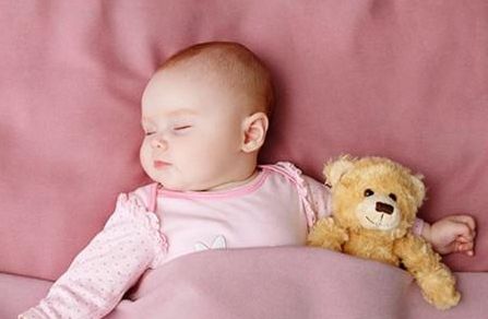 婴儿头颈破皮,新生婴儿脖子有红破皮怎么办