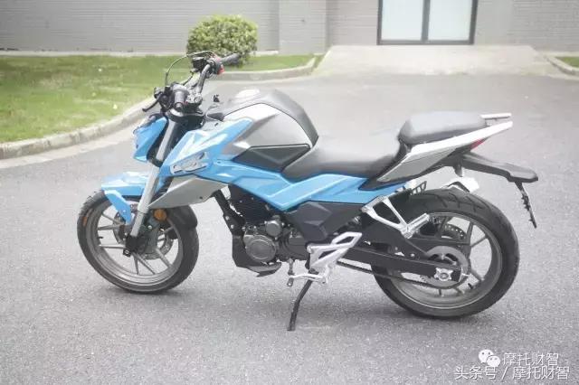 街车摩托车性价比新手入门车推荐,街车摩托入门推荐8000左右
