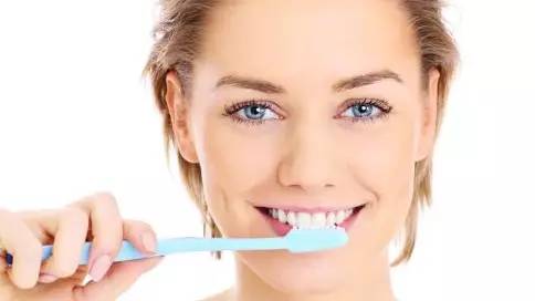 酒逢知己千杯少喝不醉,酒逢知己千杯少这酒怎么喝