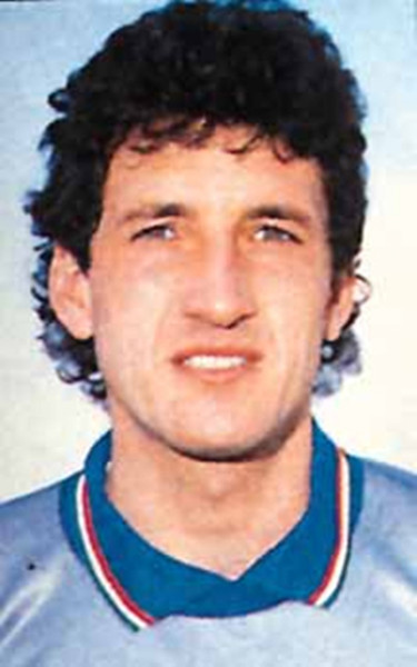 ac米兰荷兰三剑客进球集锦,荷兰三剑客时期的米兰的主教练