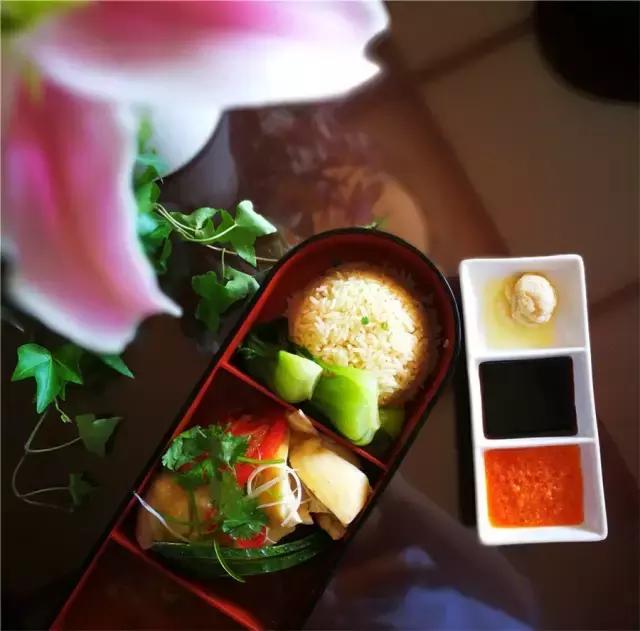 三亚亚龙湾有专属海滩酒店,中国最美丽的亚龙湾