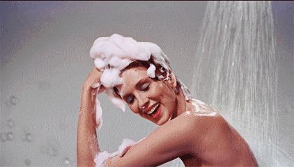 十大错误洗澡方式你中招了吗,洗澡千万不要搓出泥