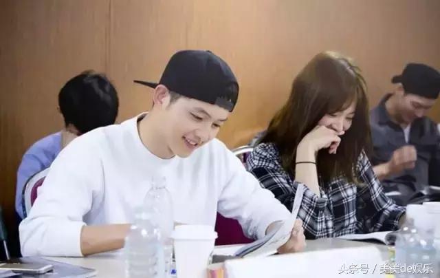 宋仲基宋慧乔巴厘岛婚纱照,宋慧乔宋仲基私照