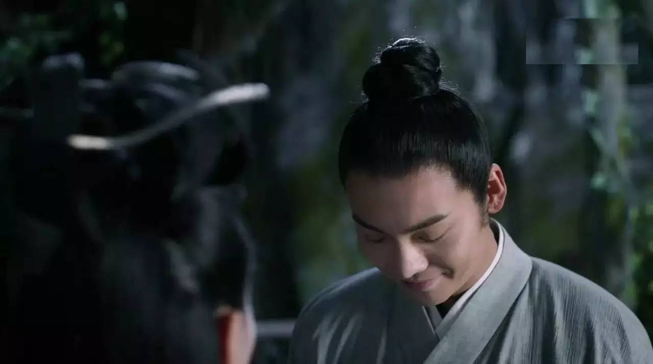 醉玲珑开播盛典陈伟霆做动作,陈伟霆在醉玲珑中被吐槽