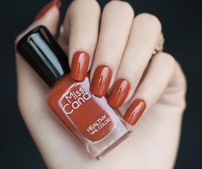 指甲上涂的好看的显白的指甲油,你的指甲好看吗