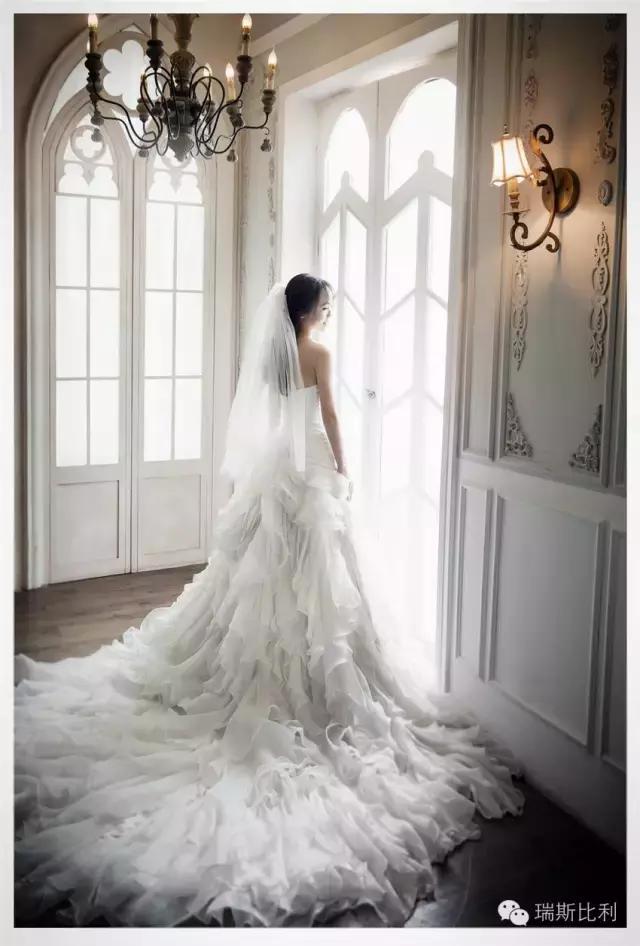 婚纱都这么仙这么美，怎么挑？