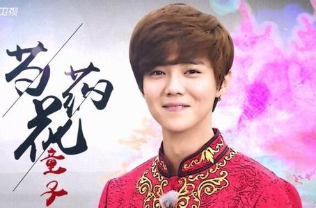 为何鹿晗会从《奔跑吧》中的傻狍子晋升为《我去上学啦》中的鹿不羁他的功劳不小