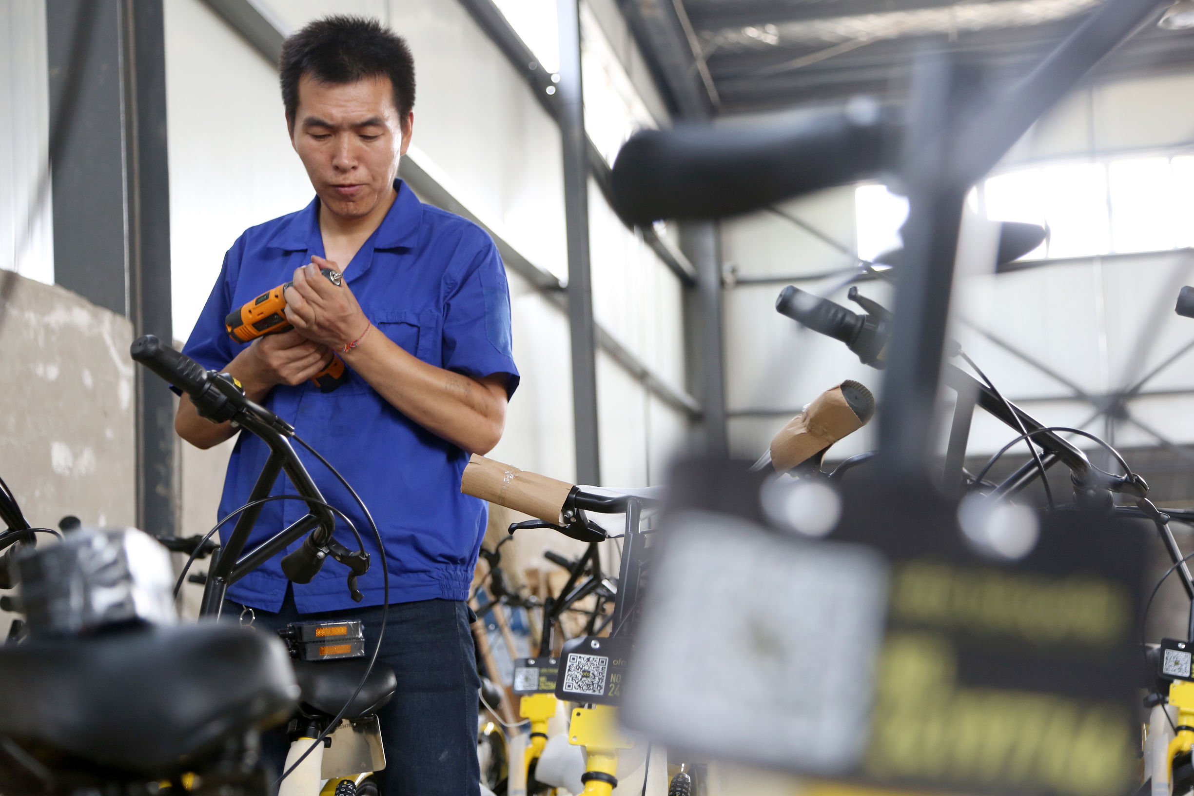 公共交通工作者,共享单车工作人员自述