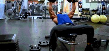 男人胖胸部,胖一点的男人怎样快速练出胸肌