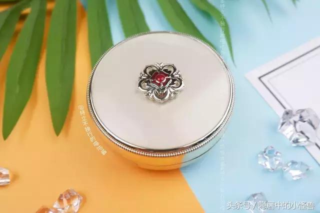 气垫测评低价,圣罗兰黑色气垫限量款2023