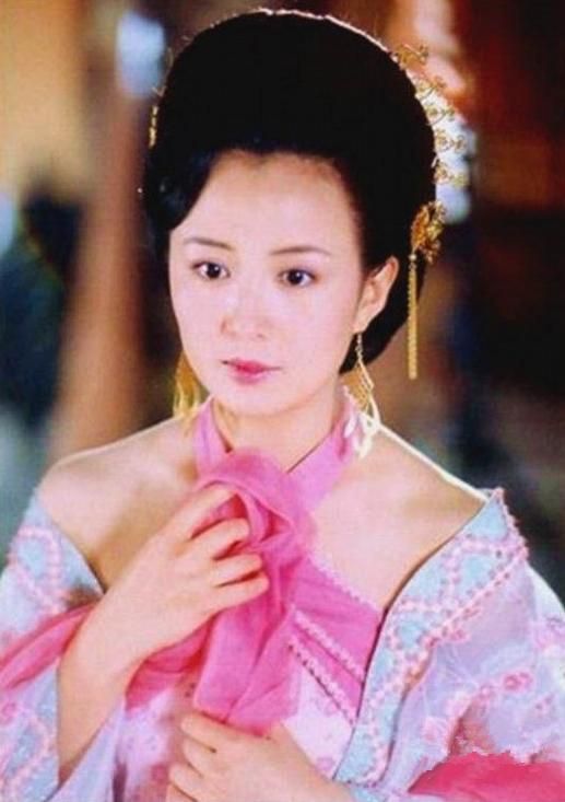 至尊红颜两位女主角,至尊红颜反派