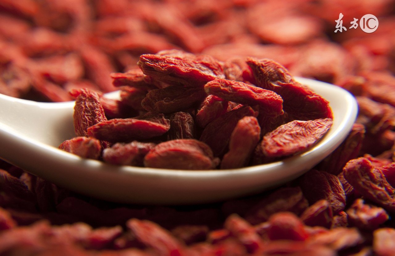 男人吃枸杞和桑葚一个月真实感受,连续吃三个月的枸杞