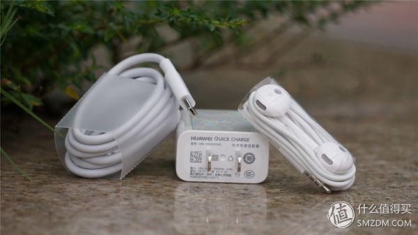 不一样的精彩绝伦,华为nova2plus测评