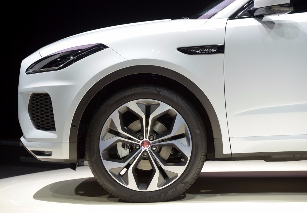 鑻变鸡灏忚惫瀛愭嵎璞筫-pace,鎹疯惫e-pace灏忚惫瀛愬浘