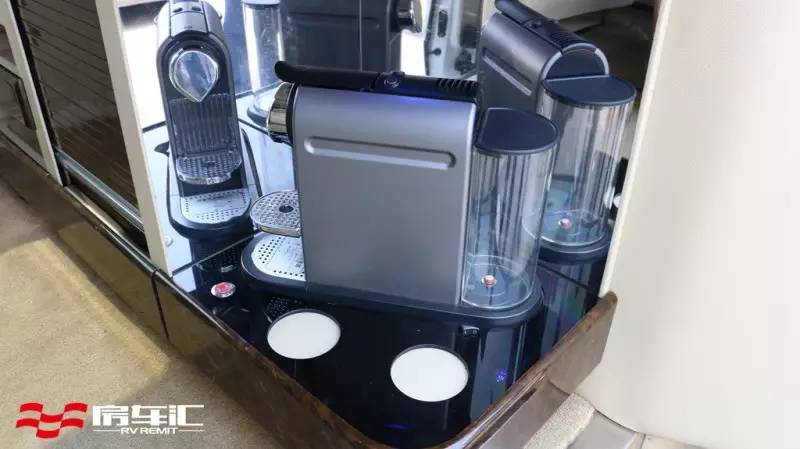 令人冲动的性价比，却带来物超所值的享受丨奔驰宏福斯宾特尊逸二手车