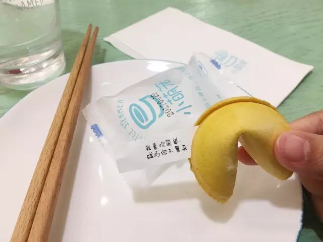 tiffany蓝色,tiffany蓝色调直播