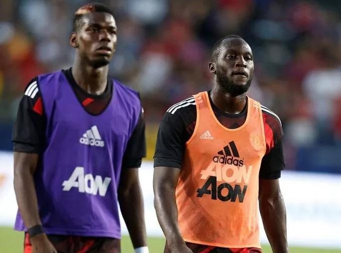 曼联喜迎开门红,红魔曼联贺炜