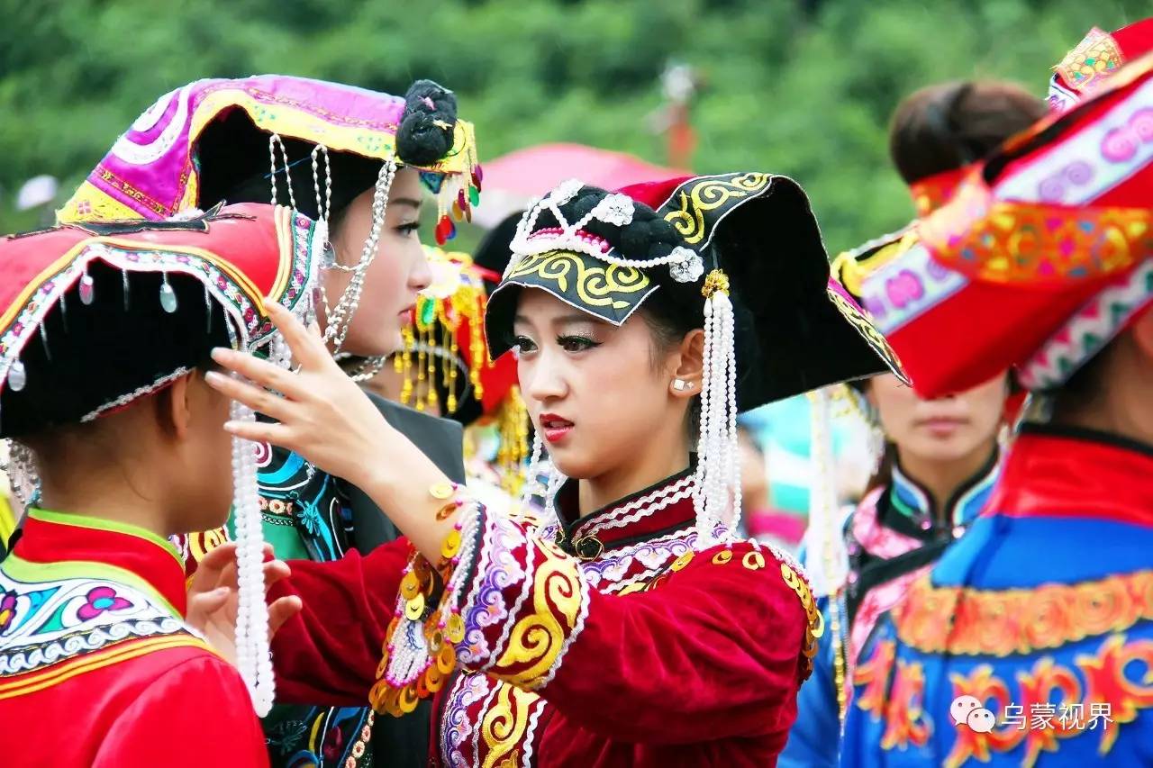 2017，火把节快乐！又是一个把你双眼点燃的七月